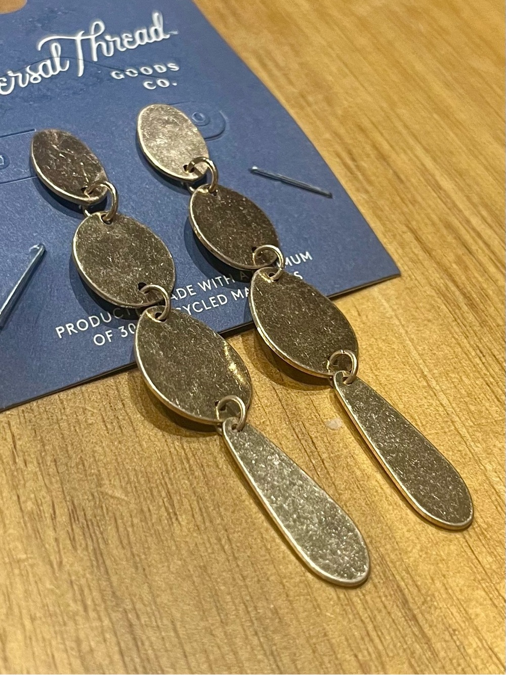 *3/$15, Universal Thread, Textured Gold Dangle Disc & Teardrop Earrings - Picture 3 of 5